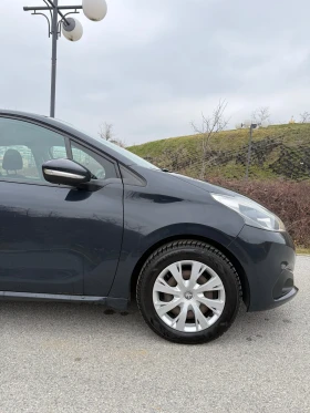 Peugeot 208 1.2 PureTech, снимка 9