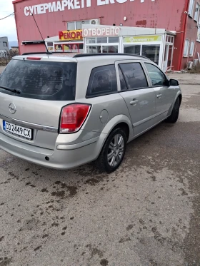 Opel Astra 1.6 105к.с Фейслифт Ксенон Автопилот Подгрев , снимка 7
