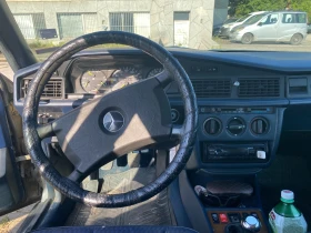 Mercedes-Benz 190 E, снимка 9