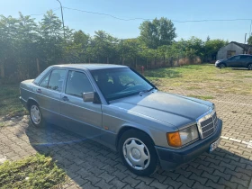 Mercedes-Benz 190 E, снимка 3
