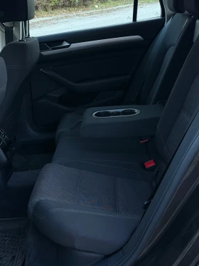 VW Passat 2.0TDI AUTOMATIC DISTRONIK MASSAGE  - 20888 лв. / 10679.86 € - 87826649 8