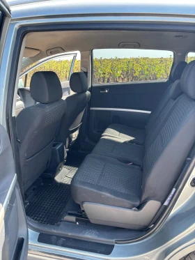 Toyota Corolla verso 1.8/LPG, снимка 9