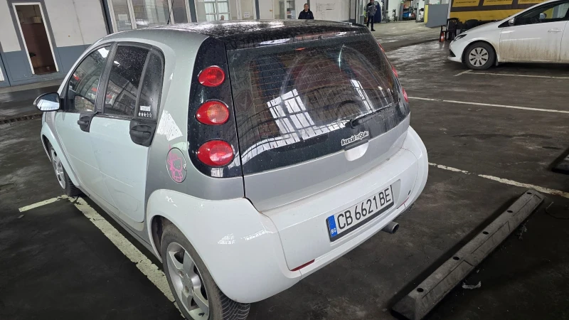 Smart Forfour 1.5dci klima panorama evro4, снимка 3 - Автомобили и джипове - 49312048