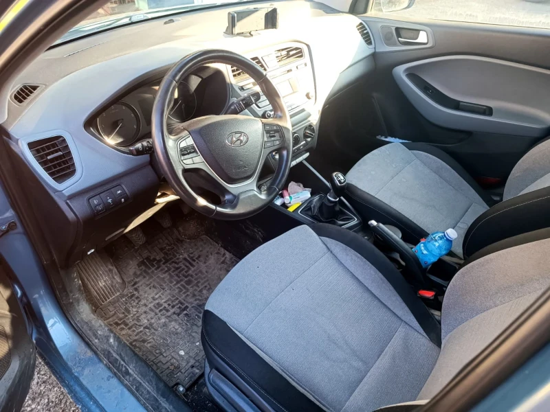 Hyundai I20, снимка 9 - Автомобили и джипове - 52846735