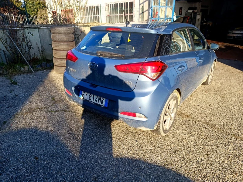 Hyundai I20, снимка 3 - Автомобили и джипове - 52846735