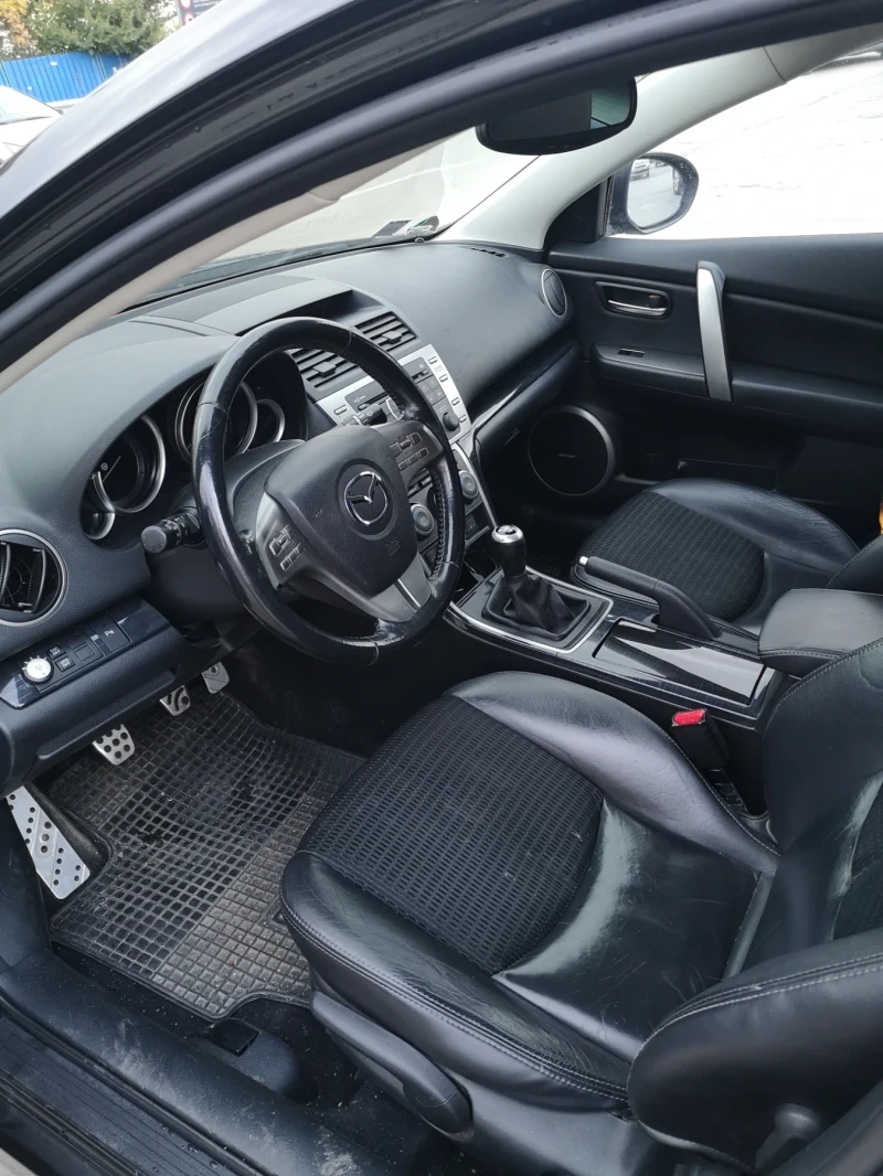 Mazda 6 2.5 ГАЗ!, снимка 10 - Автомобили и джипове - 51945382