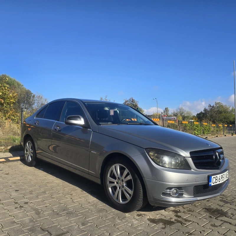 Mercedes-Benz C 200, снимка 2 - Автомобили и джипове - 52222234