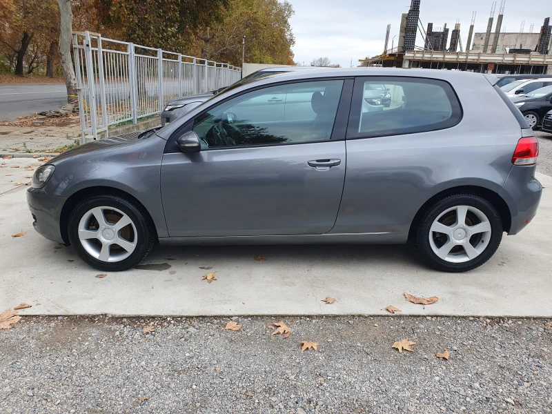 VW Golf 1.6/102KS, снимка 4 - Автомобили и джипове - 52315097