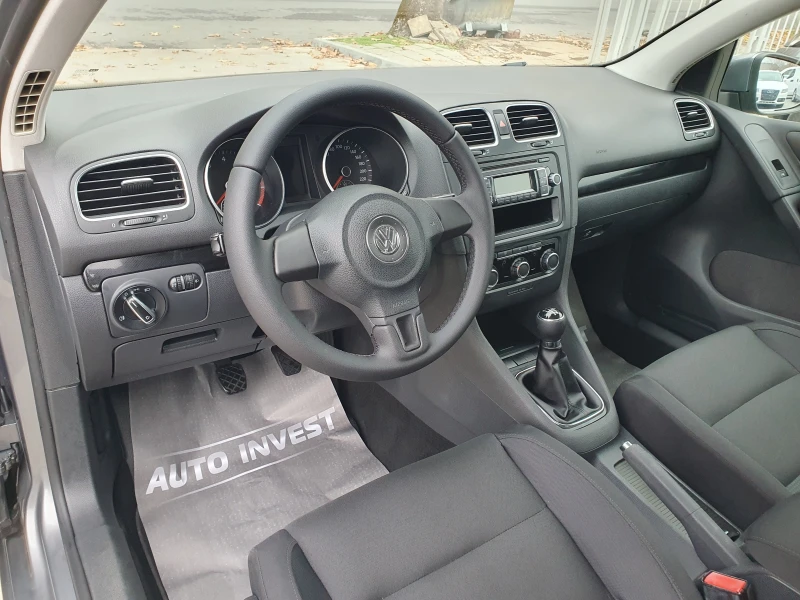 VW Golf 1.6/102KS, снимка 10 - Автомобили и джипове - 52315097