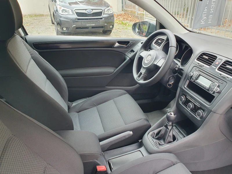 VW Golf 1.6/102KS, снимка 15 - Автомобили и джипове - 52315097