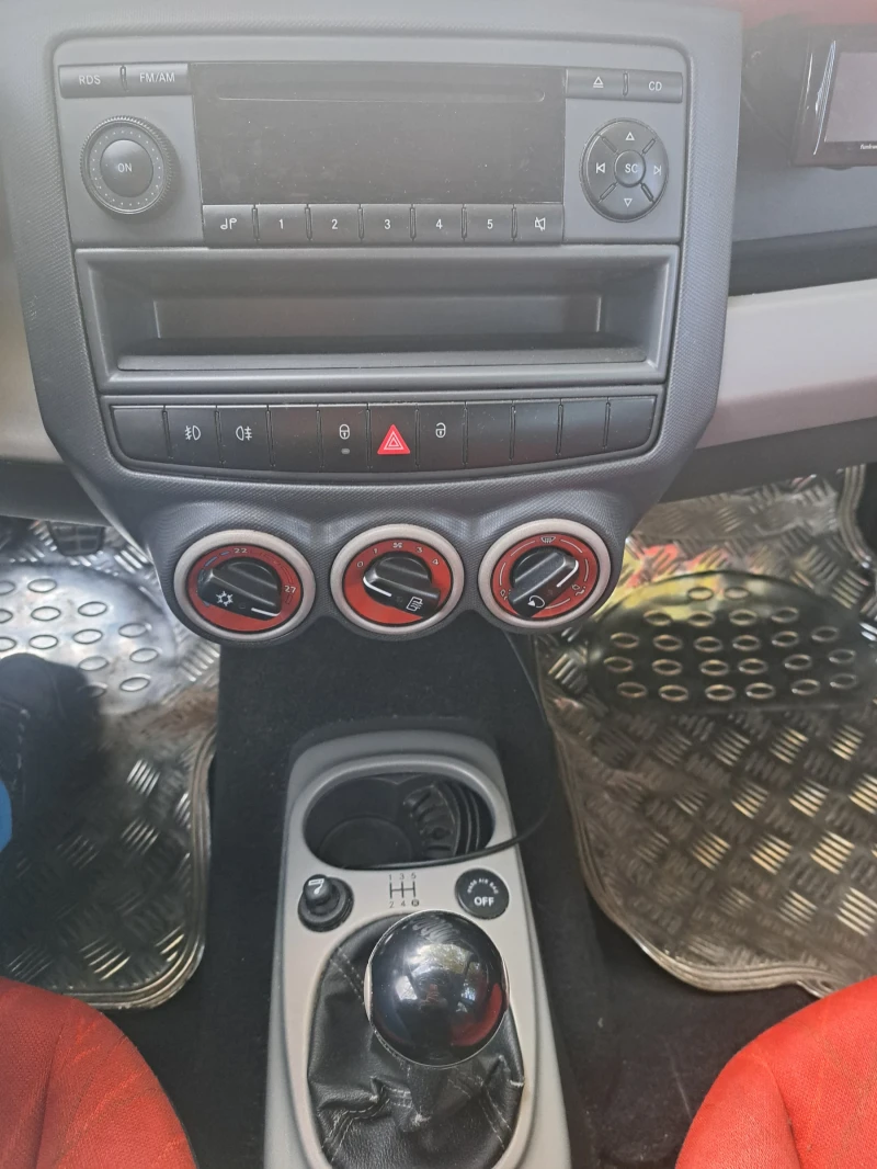 Smart Forfour, снимка 6 - Автомобили и джипове - 52374803