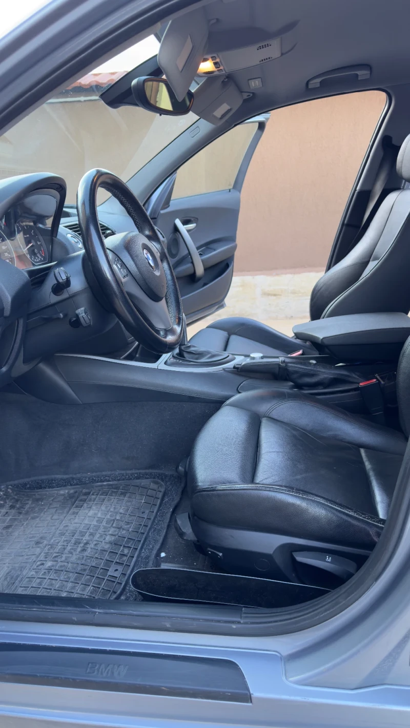 BMW 120 i M-Package, снимка 6 - Автомобили и джипове - 52388449