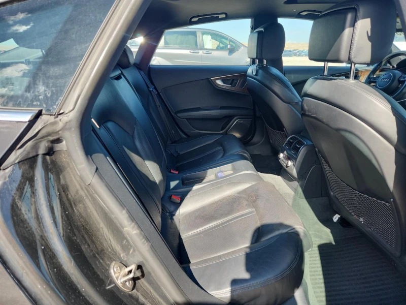 Audi S7 PREMIUM / DISTRONIC / ОБДУХВАНЕ / МАСАЖ           , снимка 9 - Автомобили и джипове - 52483260