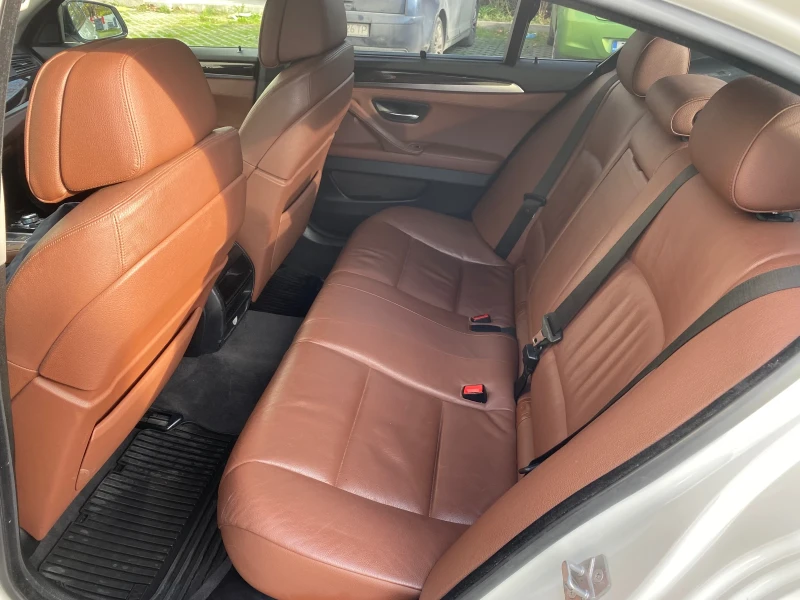 BMW 530, снимка 12 - Автомобили и джипове - 52528821