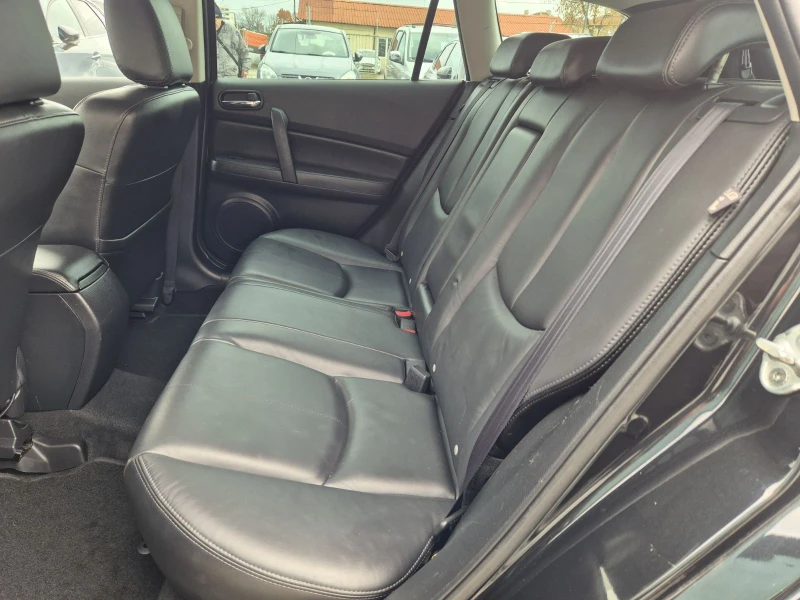 Mazda 6 2.2D, снимка 13 - Автомобили и джипове - 52539021