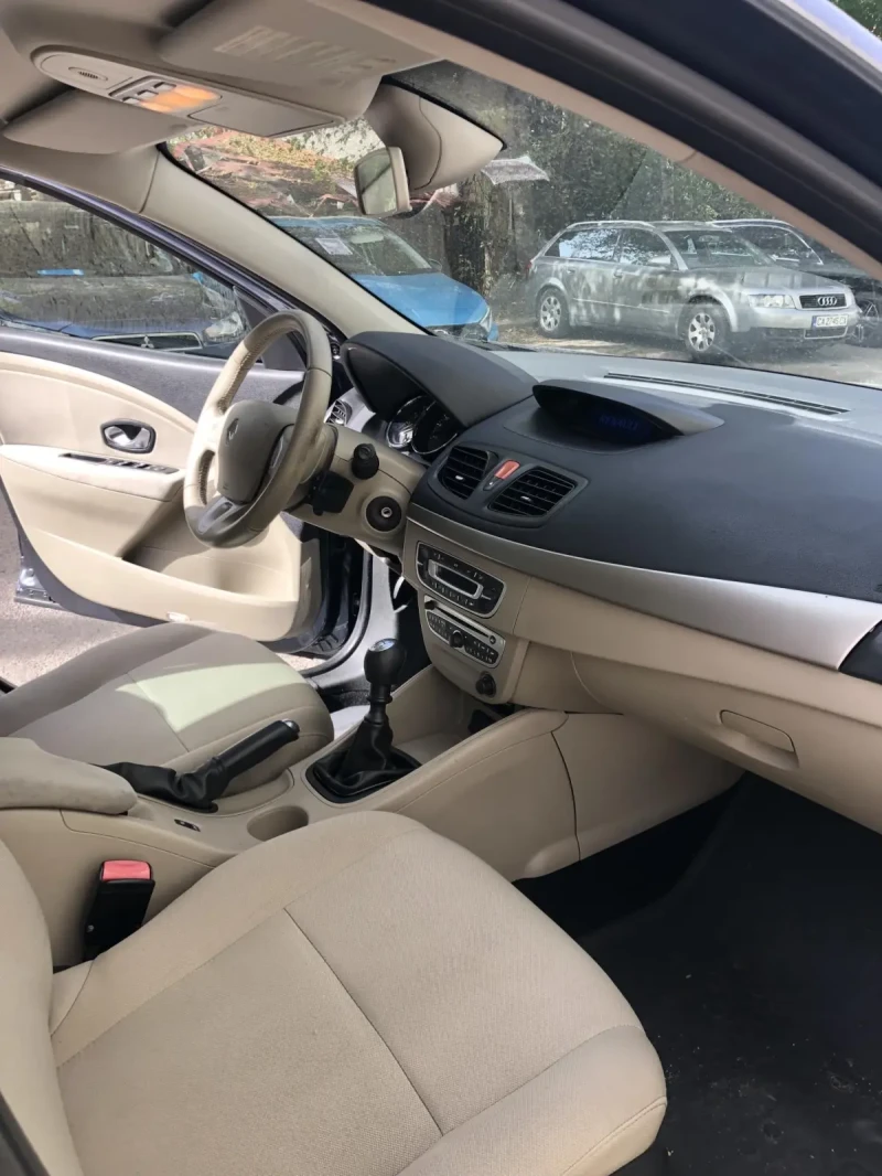 Renault Fluence dci, снимка 2 - Автомобили и джипове - 52961975