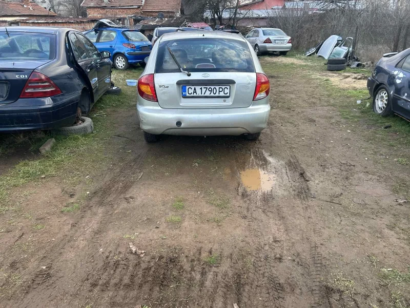 Kia Rio 1.5 i, снимка 3 - Автомобили и джипове - 53013232