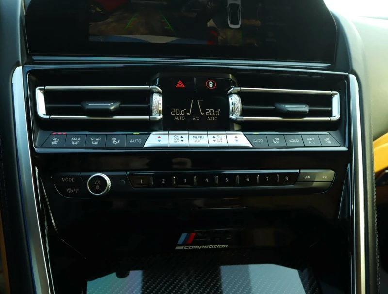 BMW M8 Competition/GrandCoupe/Bower&Wilkins/Камера 360/Hu, снимка 12 - Автомобили и джипове - 53166508