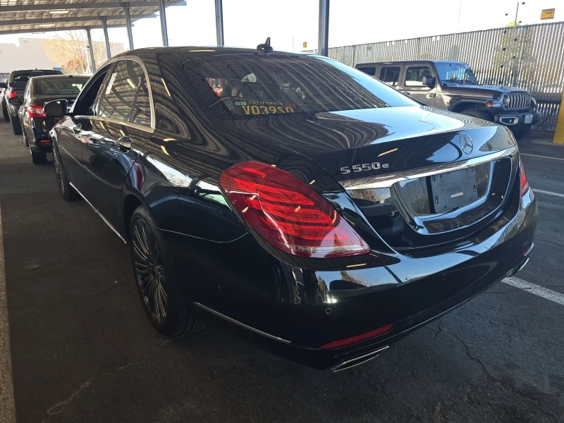 Mercedes-Benz S 550 e | Plug- In Hybrid | ДВА КЛЮЧА | 360 КАМЕРИ, снимка 4 - Автомобили и джипове - 53222100