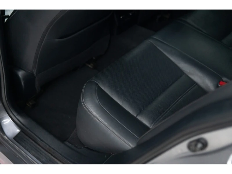 Lexus IS 300 AWD * * CARFAX * * АВТО КРЕДИТ * * , снимка 16 - Автомобили и джипове - 53237075