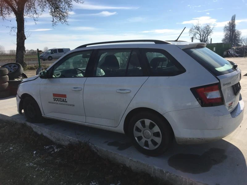 Skoda Fabia Skoda Fabia 1.0 бензин/газ BRC в ГАРАНЦИЯ, снимка 6 - Автомобили и джипове - 31754113