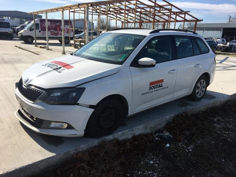 Skoda Fabia Skoda Fabia 1.0 бензин/газ BRC в ГАРАНЦИЯ, снимка 2 - Автомобили и джипове - 31754113