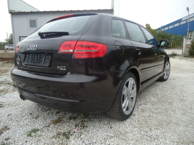 Audi A3 2.0 FSI FACE SPORTBACK QUATRO, снимка 4 - Автомобили и джипове - 47469641