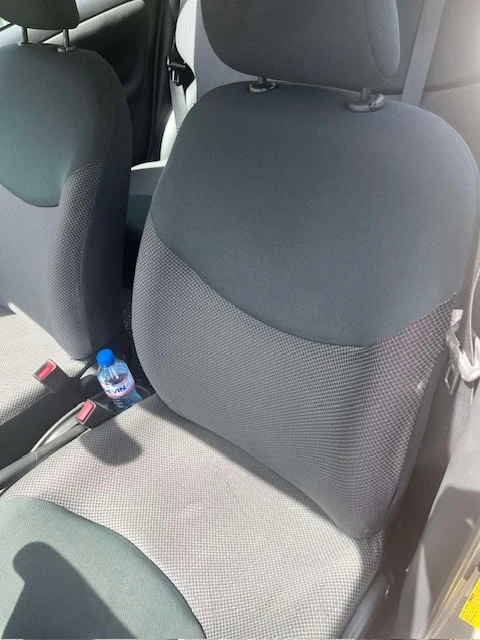 Toyota Yaris  - изображение 8