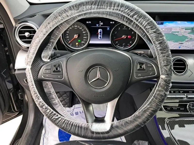 Mercedes-Benz E 200 Avantgarde, снимка 7 - Автомобили и джипове - 55830282