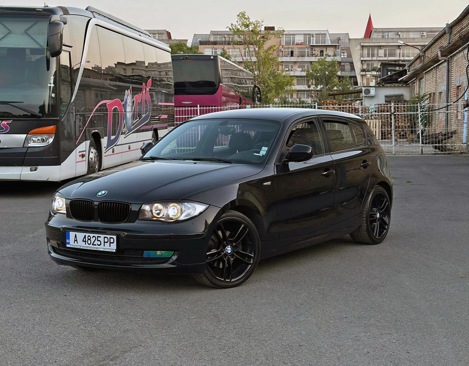 BMW 120 Facelift, снимка 1