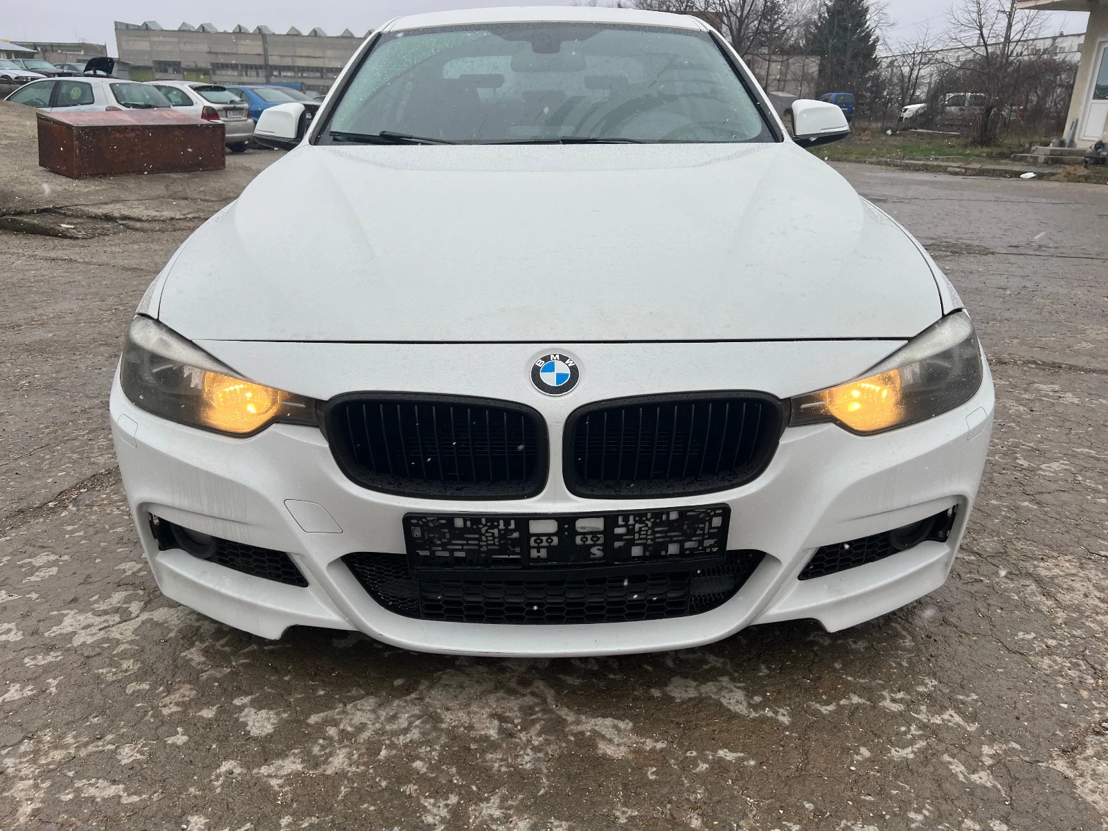 BMW 320 автомат М пакет - изображение 2