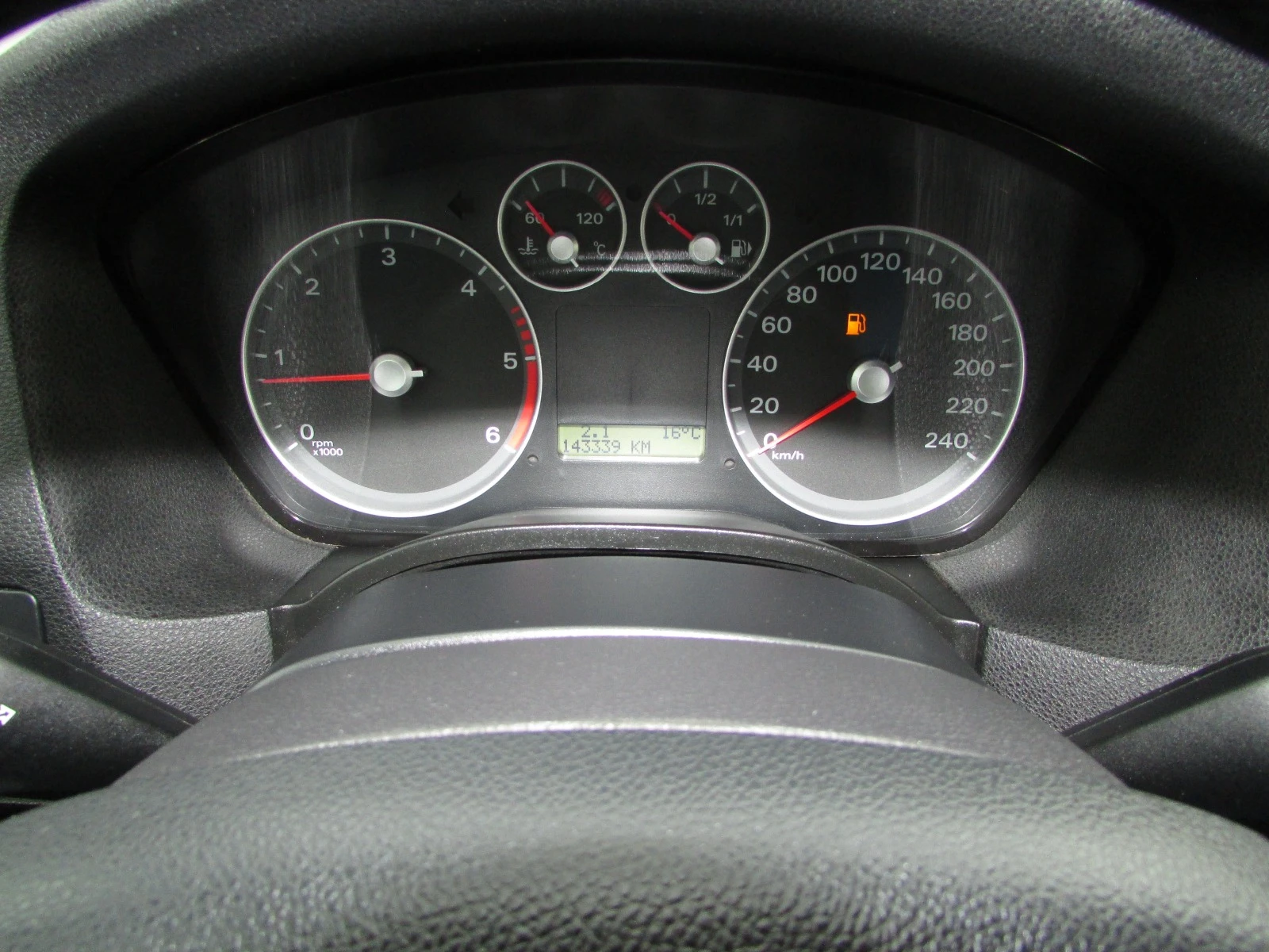 Ford Focus 1.6TDCI EURO4 | Mobile.bg   14