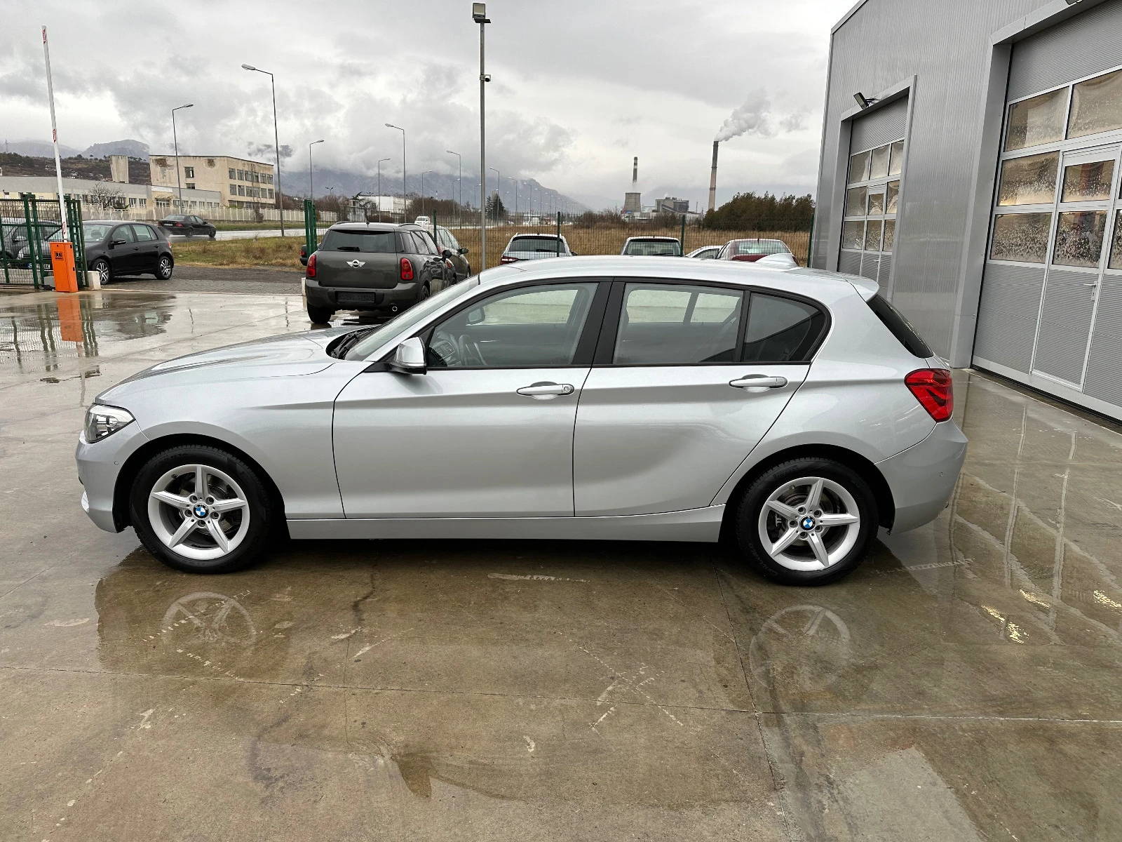 BMW 116 1.6D - изображение 8