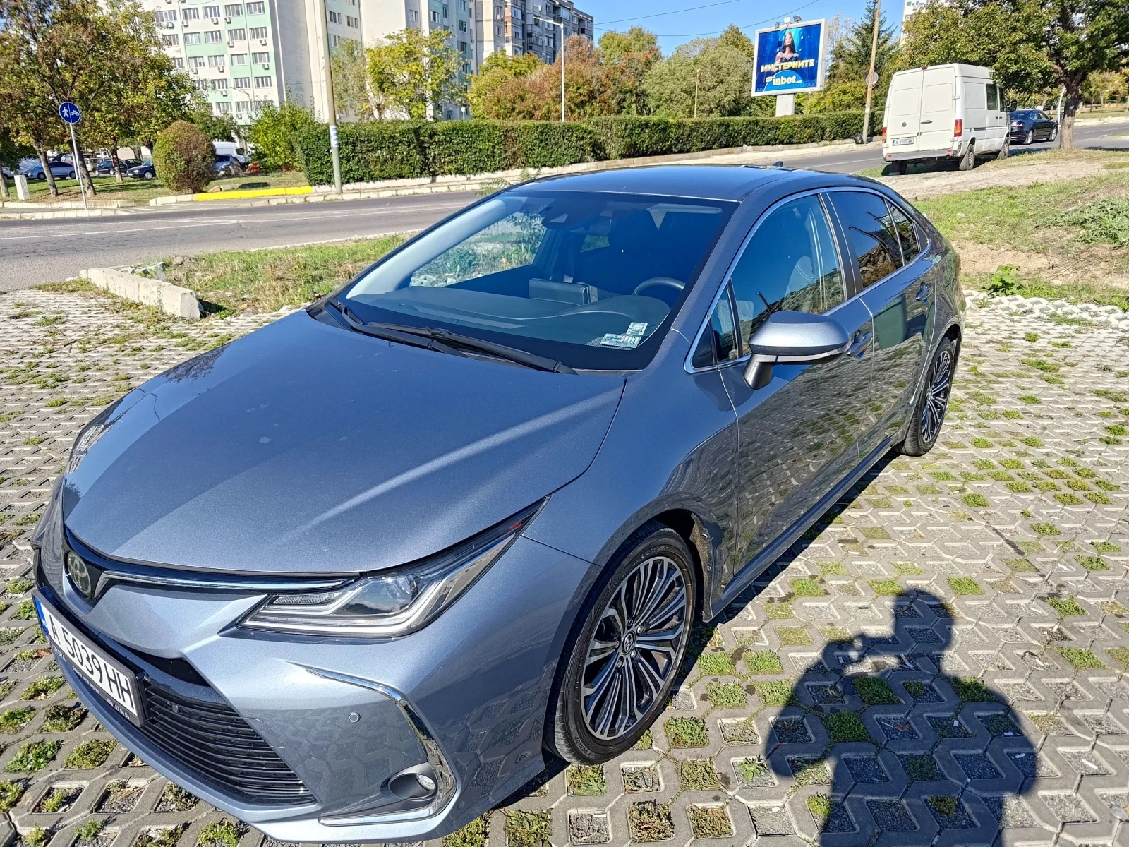 Toyota Corolla 1.6 (2019) - изображение 3