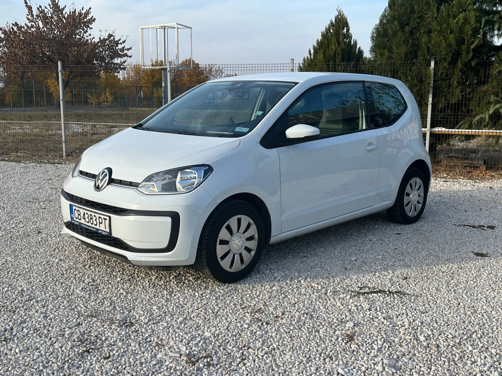 VW Up - [1] 