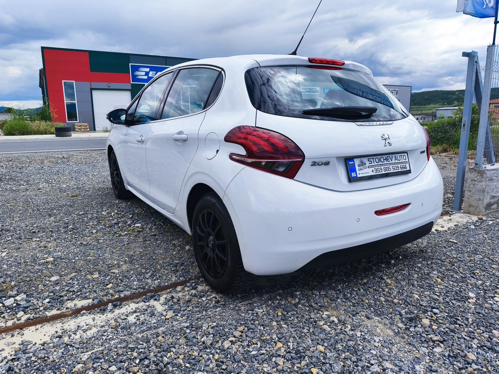 Peugeot 208 Allure 120hp Panorama  - изображение 6