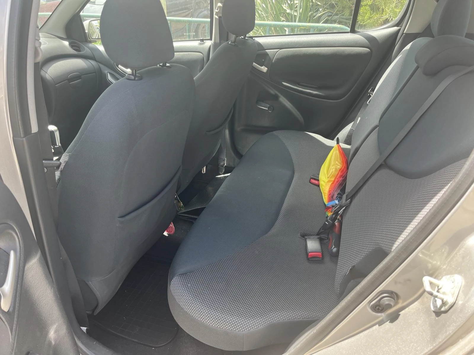 Toyota Yaris  - изображение 6