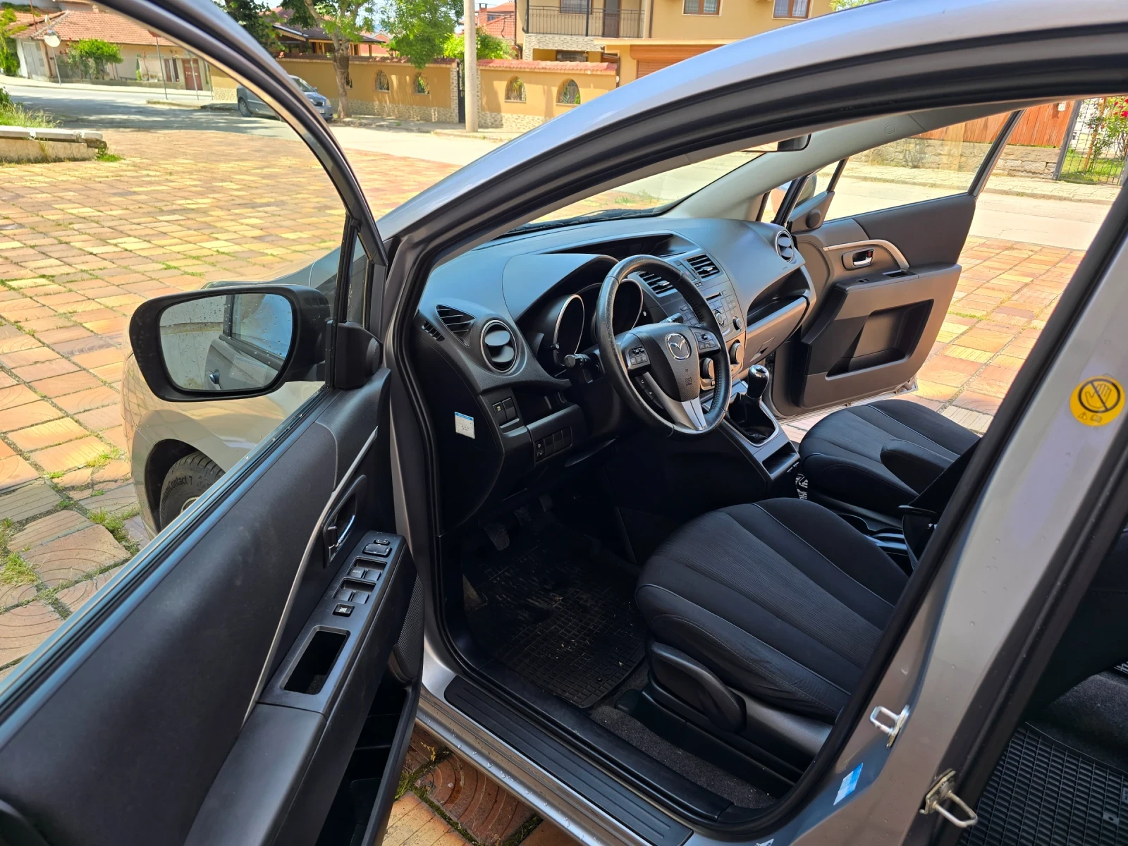 Mazda 5 1.6 - изображение 8