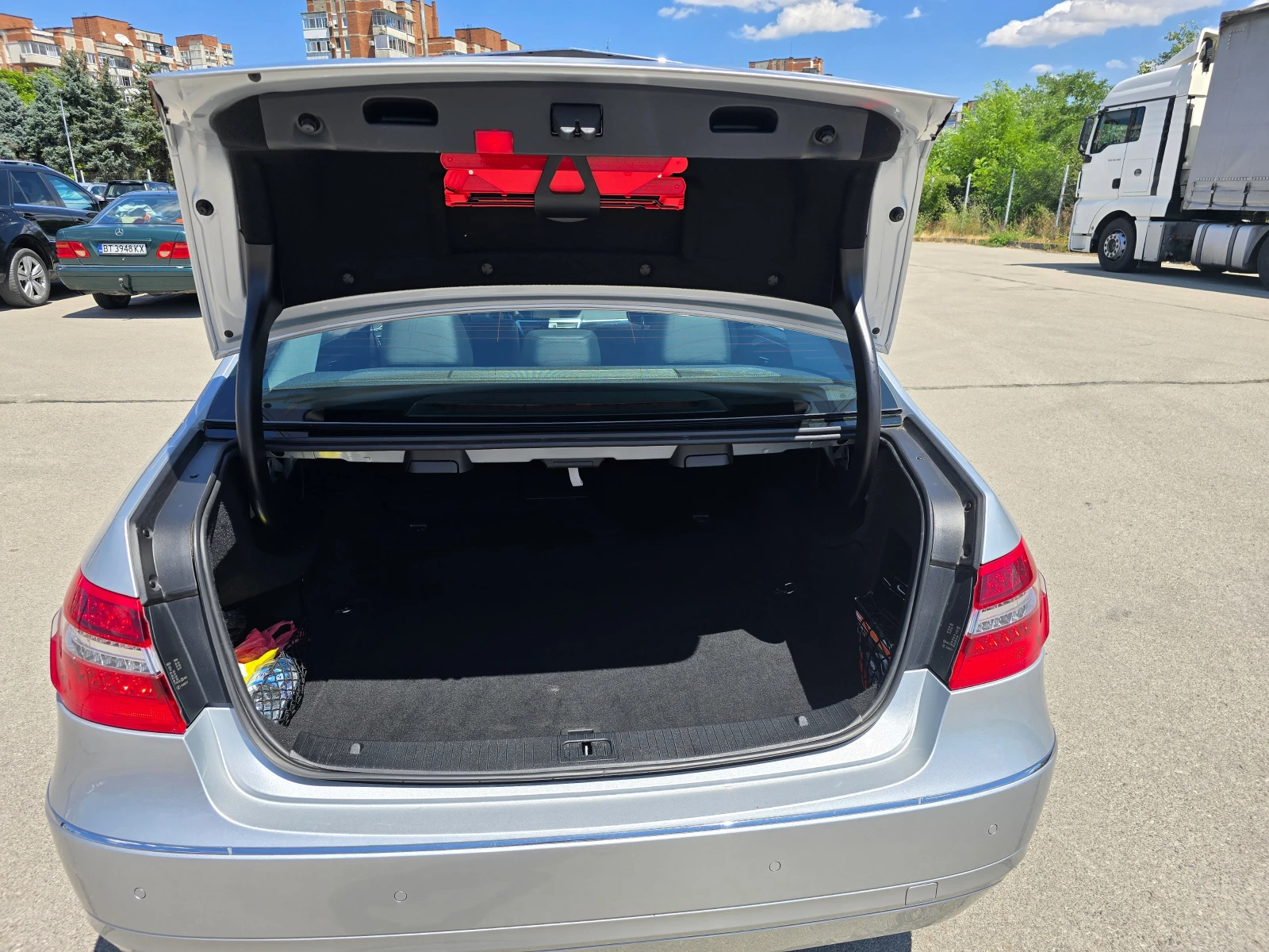 Mercedes-Benz E 220 CDI - изображение 9