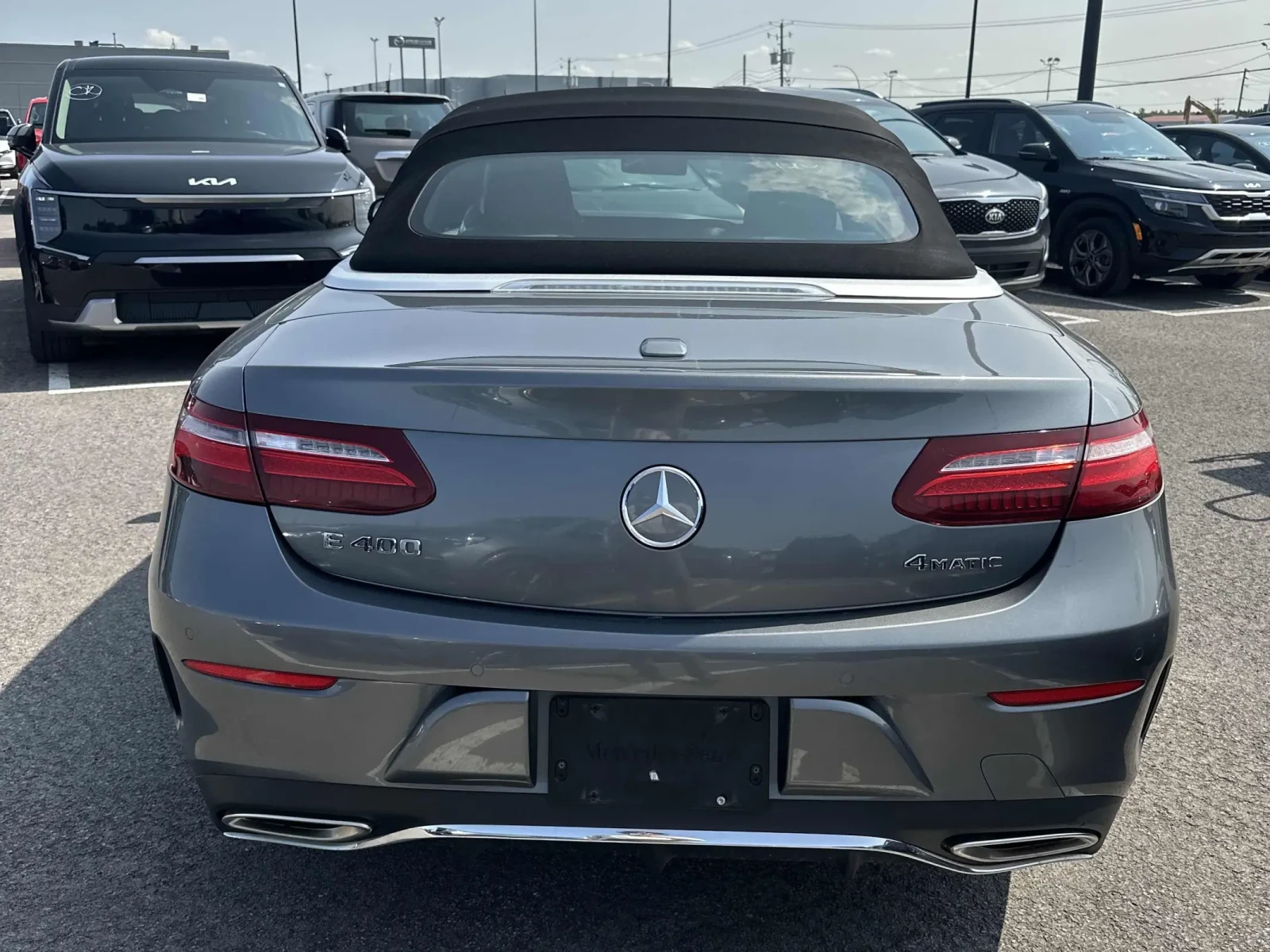 Mercedes-Benz E 400 * CARFAX* АВТОФИНАНСИРАНЕ* Цена до България*  - изображение 4