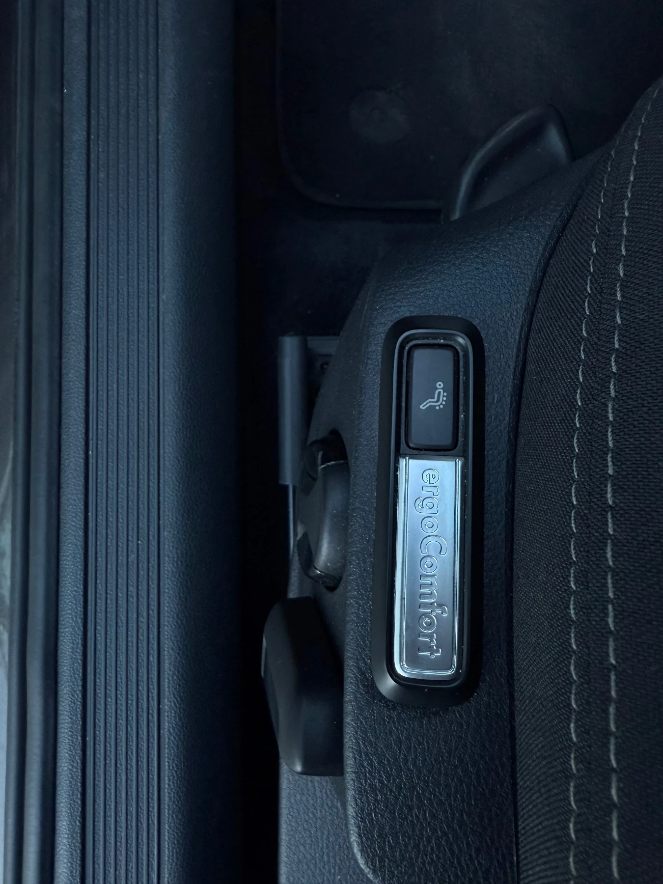 VW Passat 2.0TDI AUTOMATIC DISTRONIK MASSAGE  | Mobile.bg   13