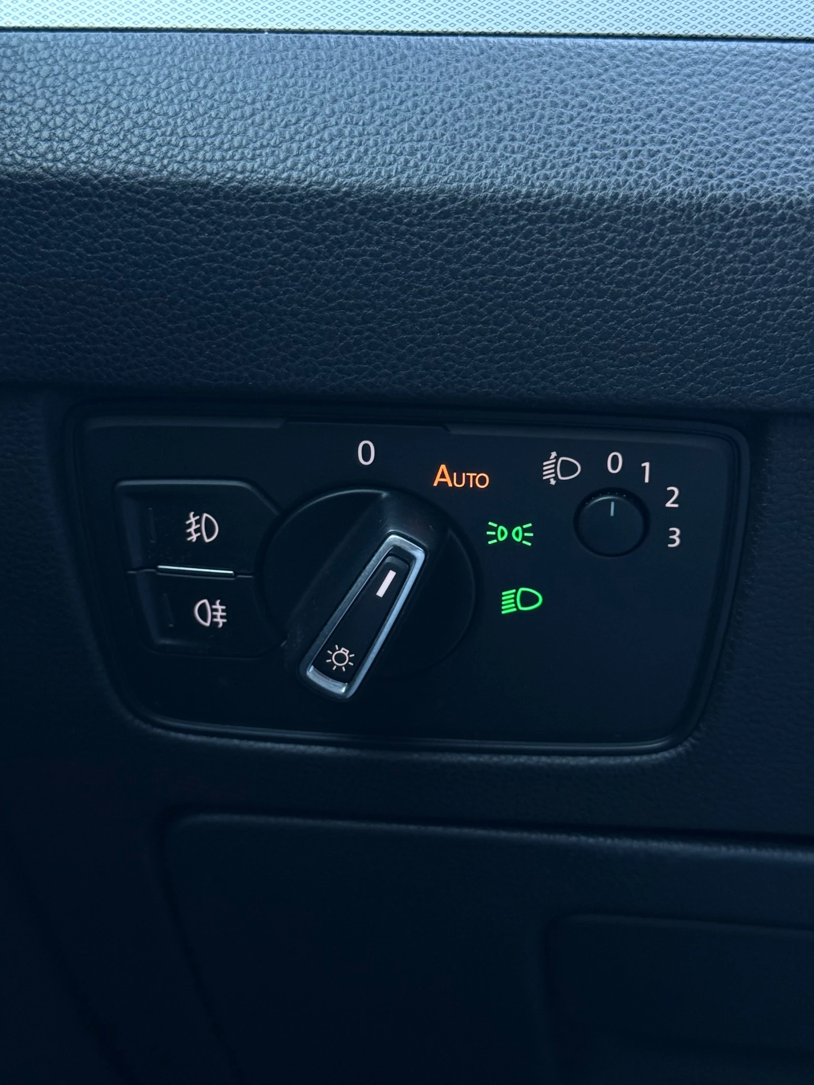 VW Passat 2.0TDI AUTOMATIC DISTRONIK MASSAGE  | Mobile.bg   10