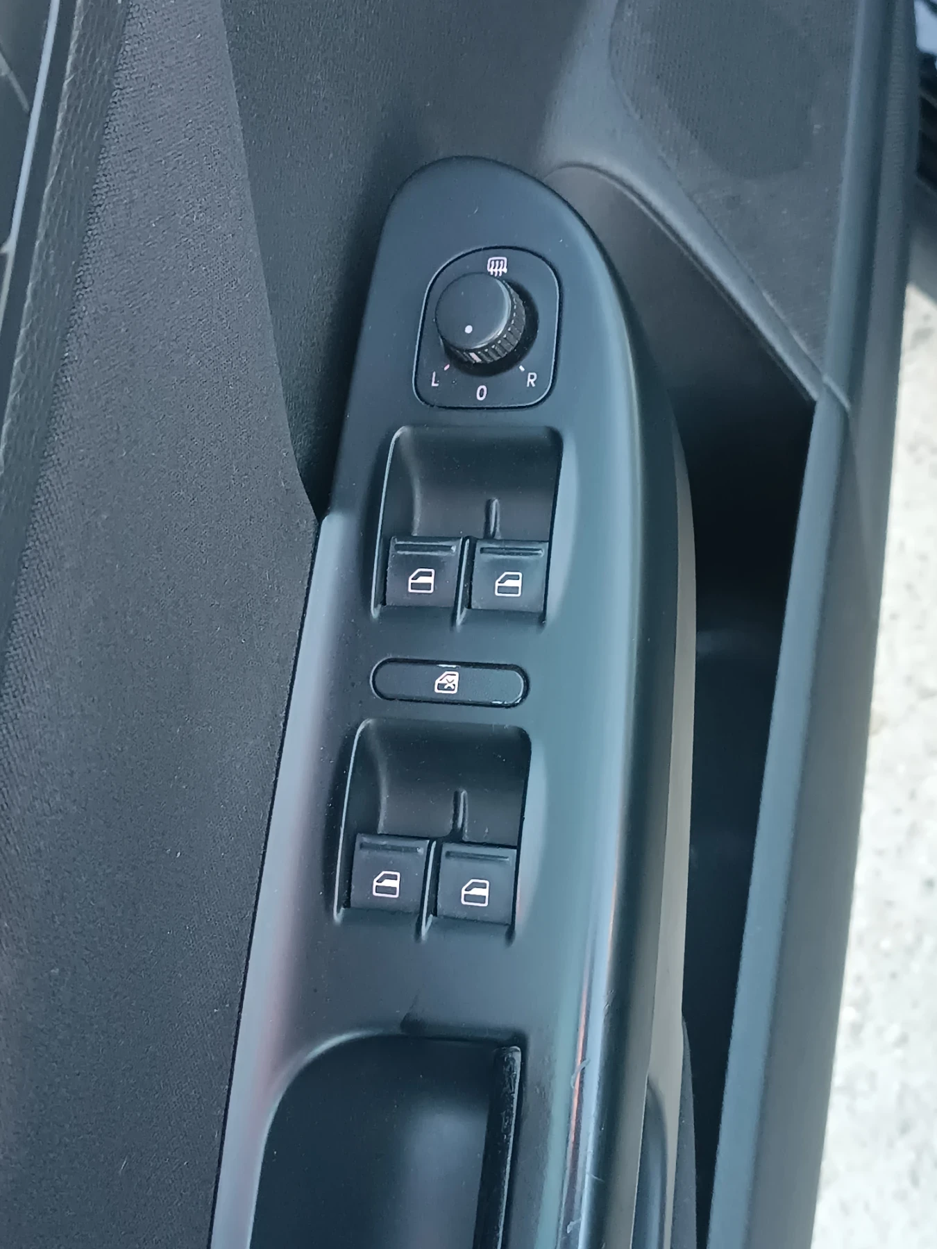 VW Passat 2, 0 TDi, NAVI, LUX,   | Mobile.bg   10