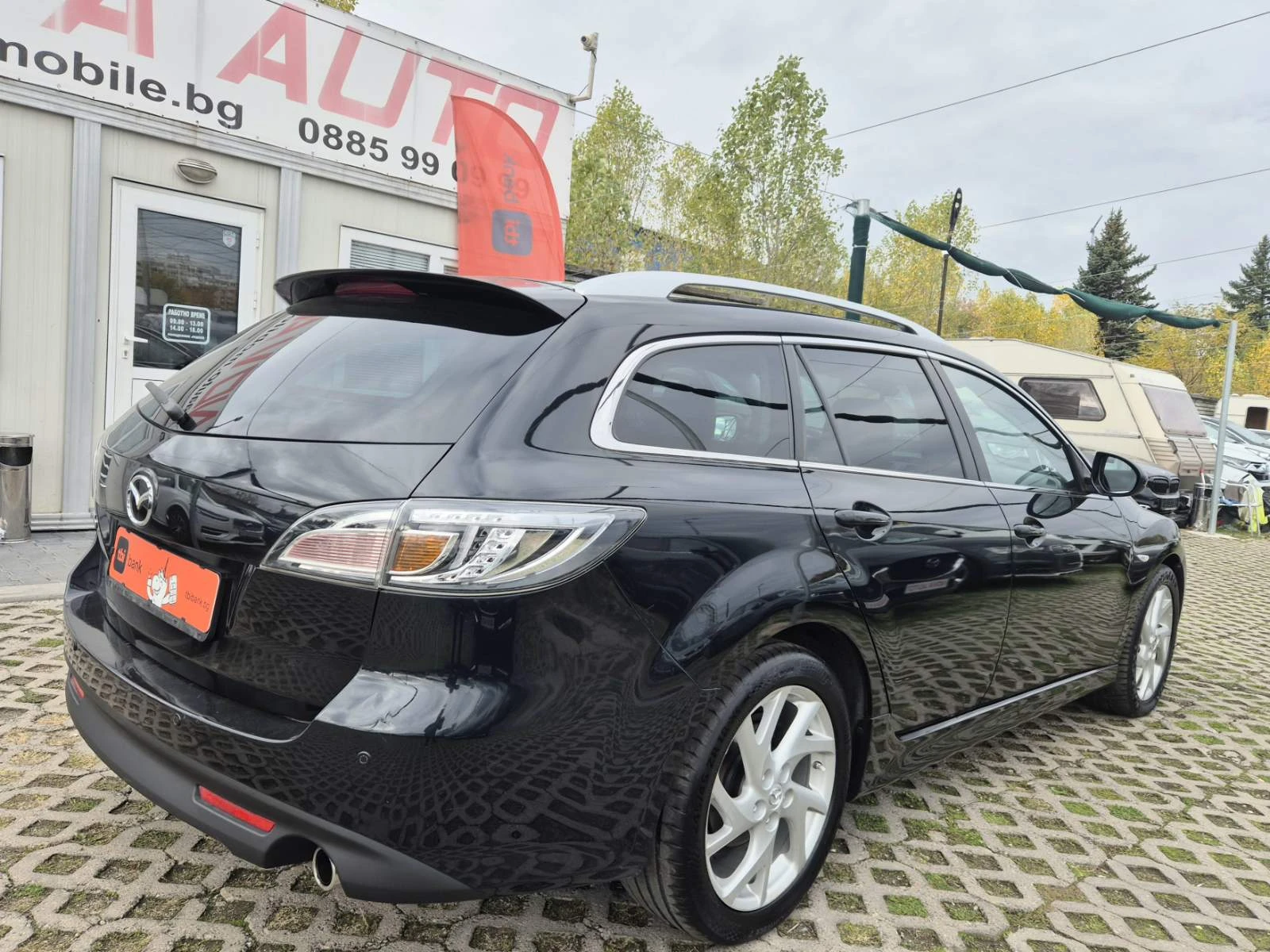 Mazda 6 2.2D - изображение 4