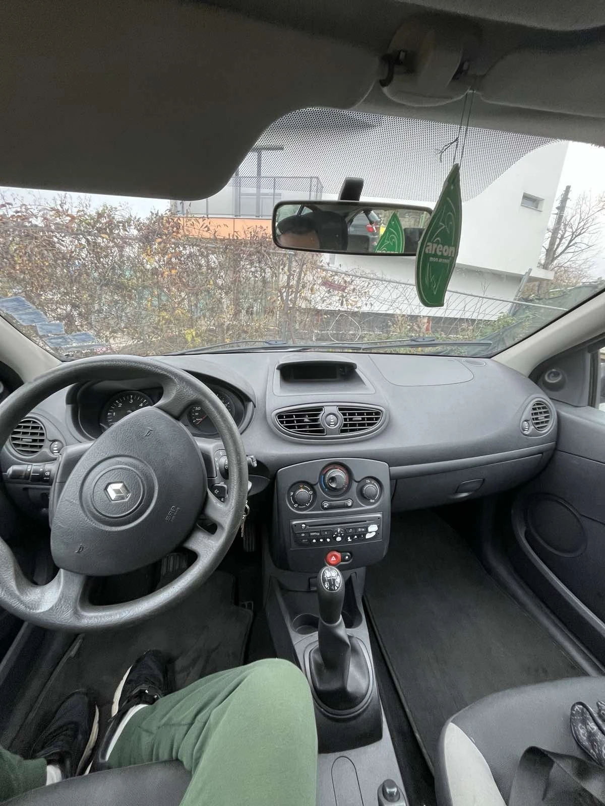 Renault Clio 1.5dCi - изображение 5
