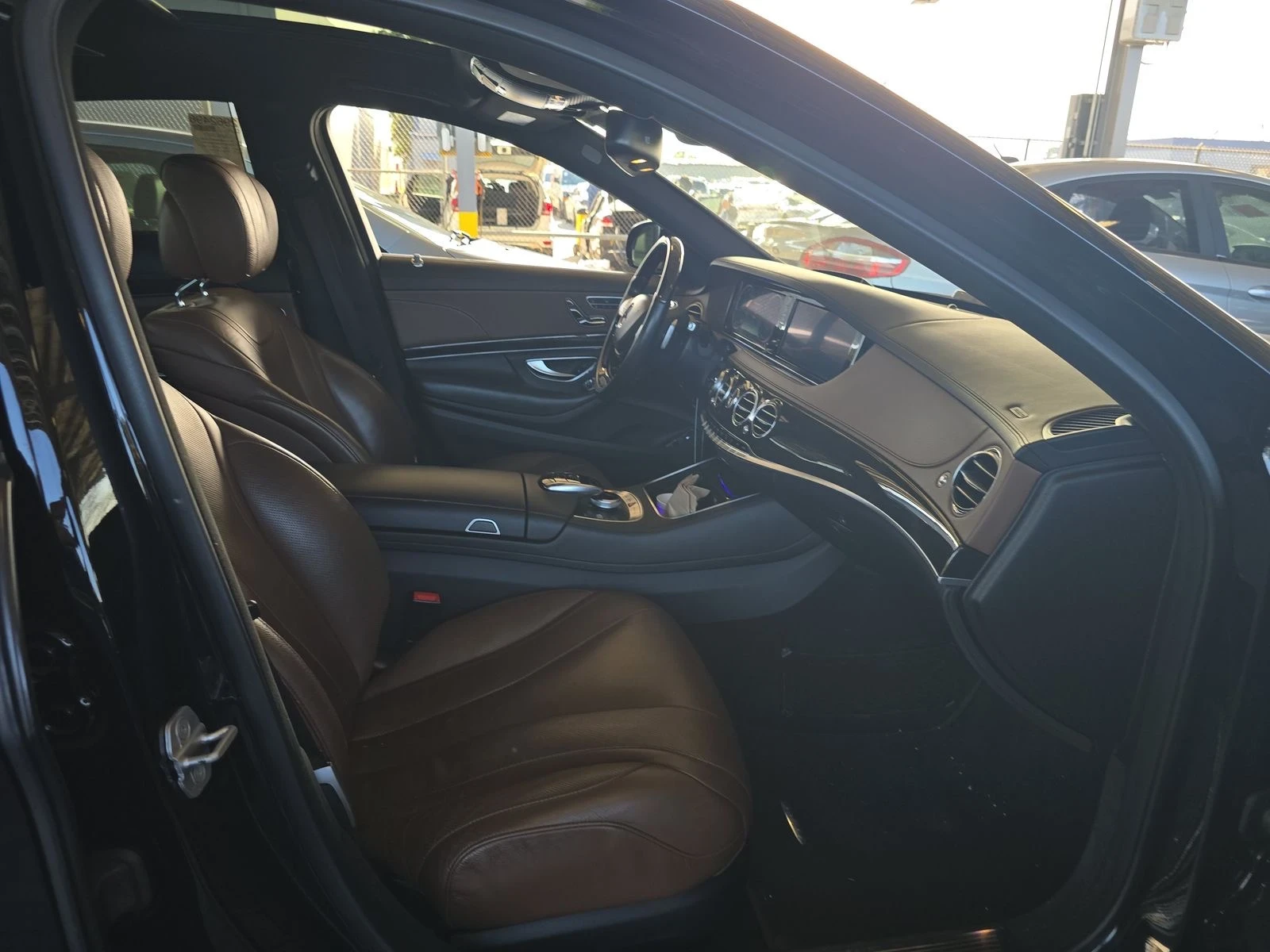 Mercedes-Benz S 550 e | Plug- In Hybrid | ДВА КЛЮЧА | 360 КАМЕРИ - изображение 6