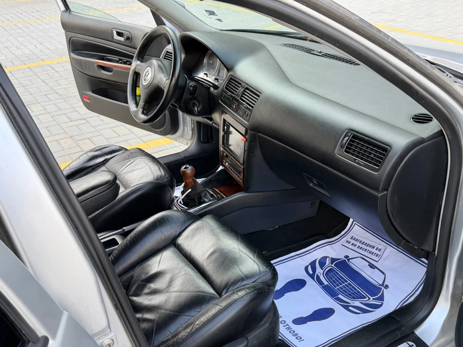 VW Bora 1.9 TDl 131 к.с 6-ск, снимка 9 - Автомобили и джипове - 53738117