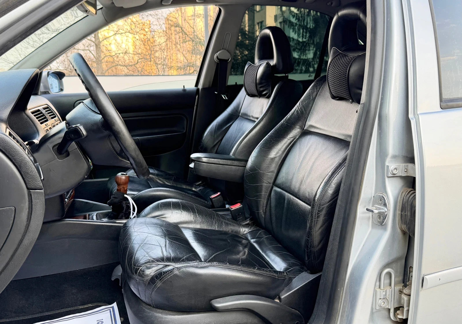 VW Bora 1.9 TDl 131 к.с 6-ск, снимка 8 - Автомобили и джипове - 53738117