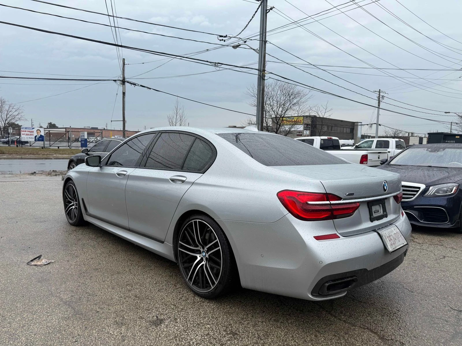 BMW 750 xDrive АВТО КРЕДИТ, снимка 3 - Автомобили и джипове - 54026762