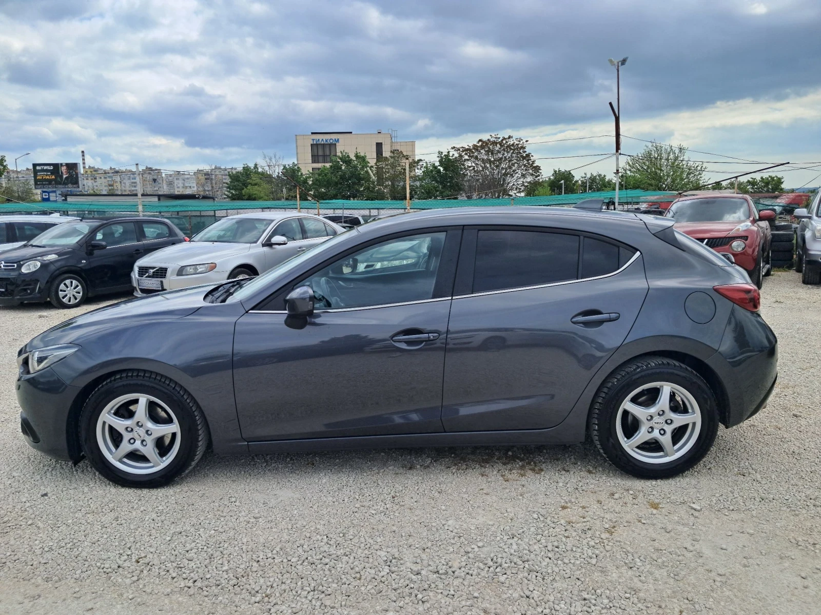 Mazda 3 2.0i ���������  ������� �� ������� | Mobile.bg � ����������� 5